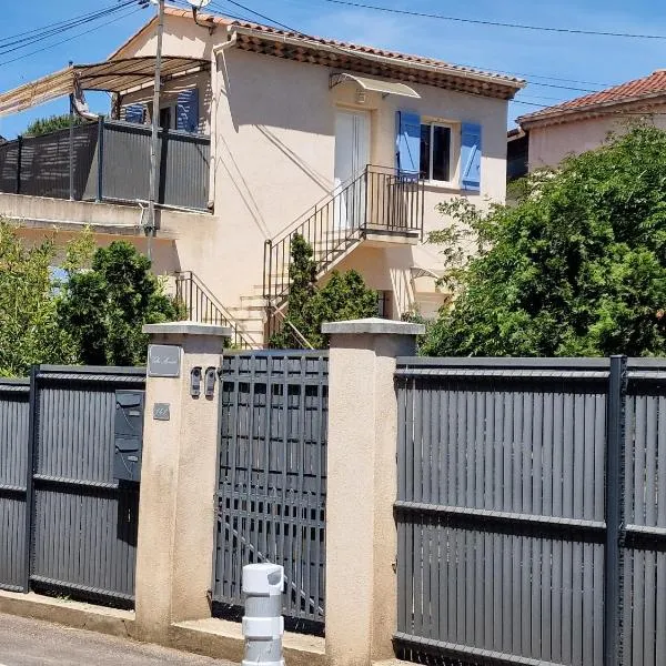 Studio Villa Monica, hotel v destinaci Vallauris