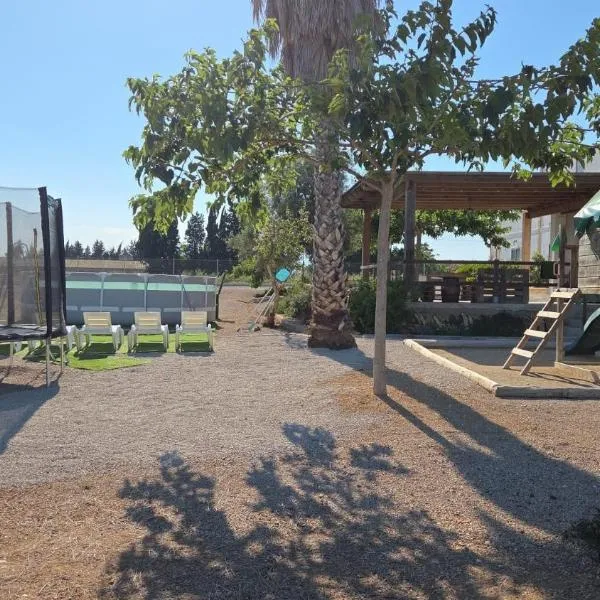 Casa Rural Masía Punta L'abat, hotel di L'Aldea
