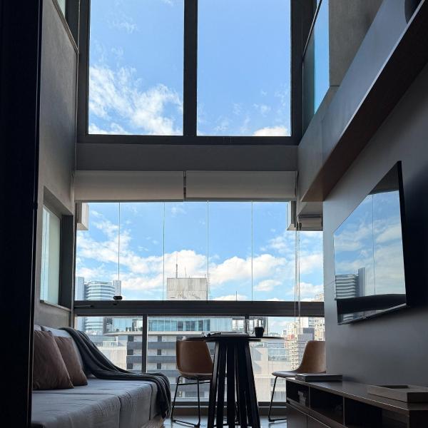 Skyline Oscar FreireI Double Height Duplex