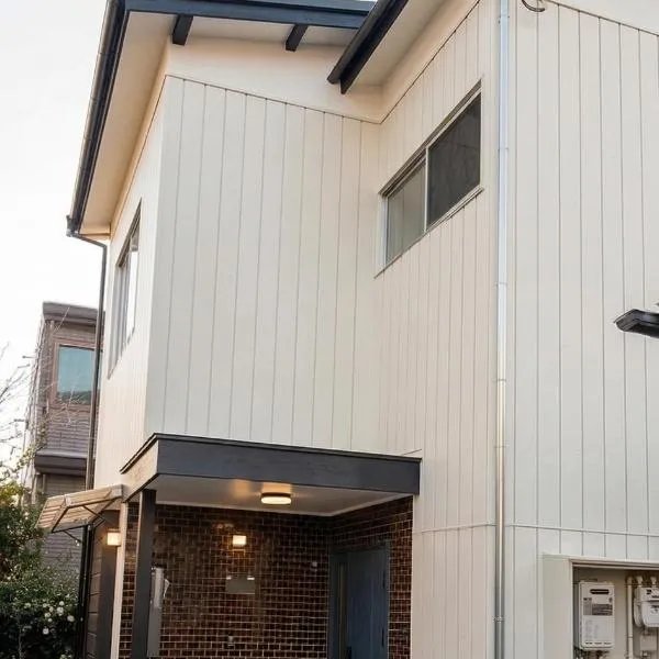 木の家ゲストハウス小山東口館, khách sạn ở Oyama