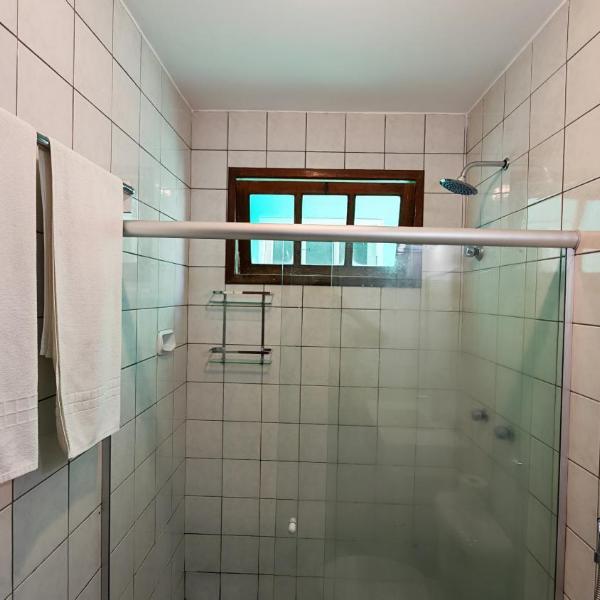 Apartamento 2 quartos com ar condicionado e piscina, há 3 min a pé da praia de taperapuan-300 mts - Foto 3