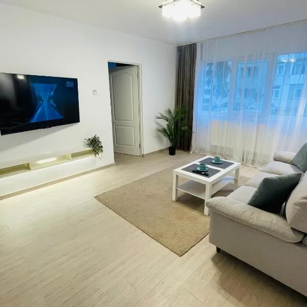 MBZ Apartments #1 - 1 Bedroom, Private Parking & Air Conditioning, hotel u gradu 'Roman'
