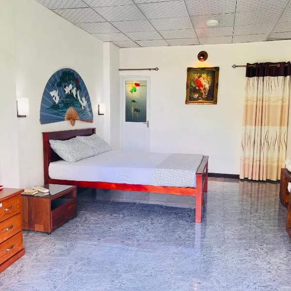 Greenery Garden, hotel in Idamegama