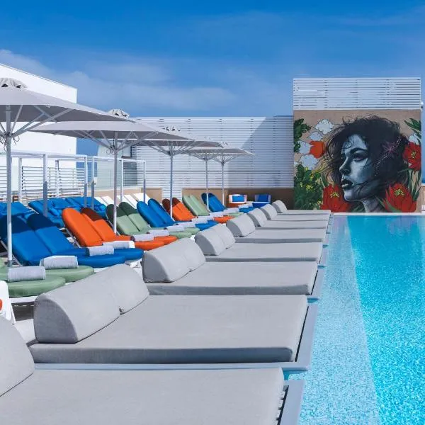 Hyatt Centric Malta, отель в Сент-Джулиансе