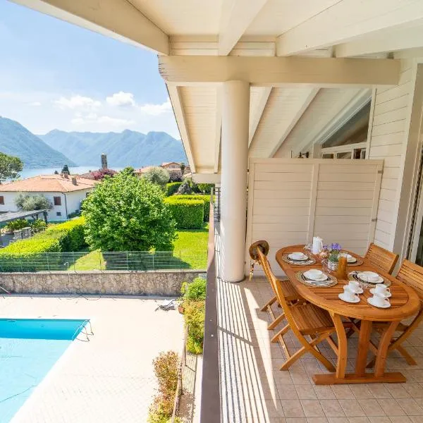 The A-LINE Lake COMO view apt A with pool & garage, hotel v destinácii Tremezzo