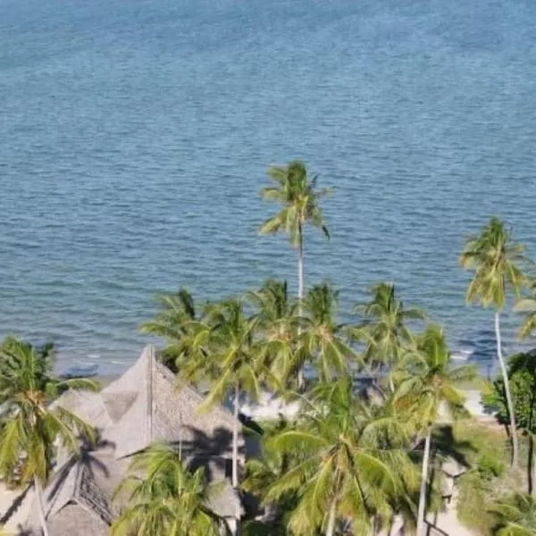 Barry's Beach Resort Pangani, хотел в Mkwaja