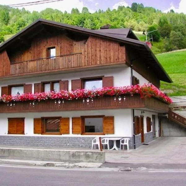 Casa Ilaria – hotel w mieście Campolongo