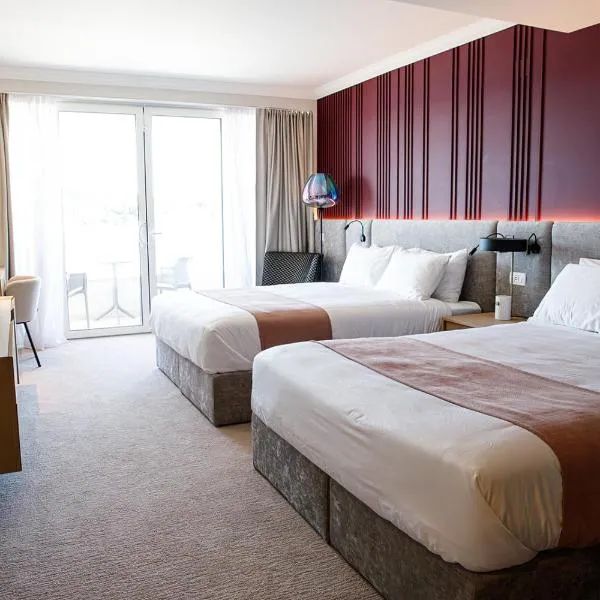 Zaton में, होटल Hotel M