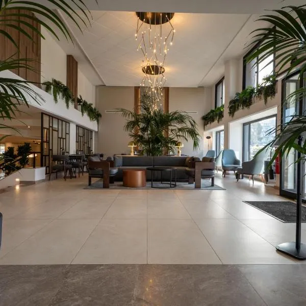 Luna Holiday Complex, hotel u gradu Mellieħa