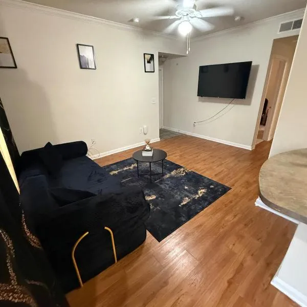 Modern SoCo Stay StreetDreams, отель в Остине