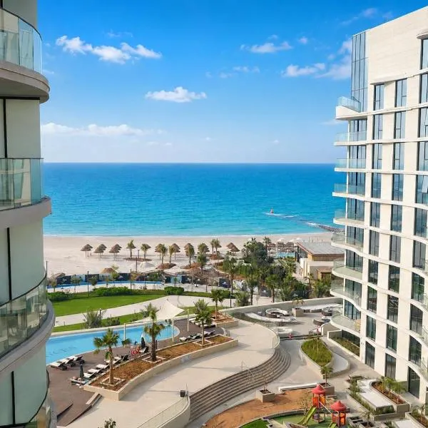 One Bedroom Beach and Pool Access, hotel di Ras al Khaimah