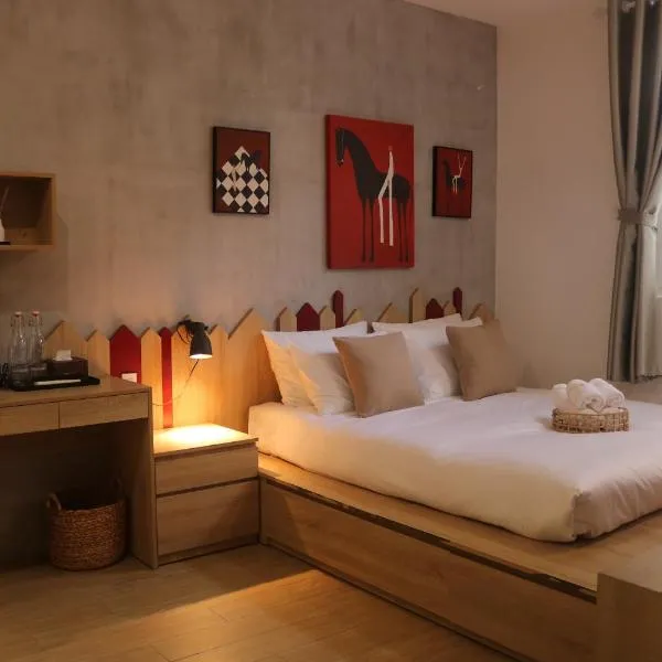 MEKORA STAY - Boutique House & Homestay, hótel í Long Xuyên