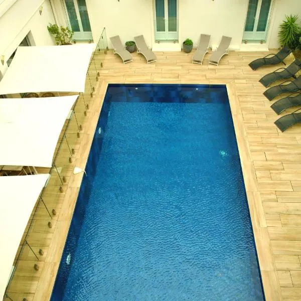 Hôtel Le Yachtman, The Originals Collection, hotell i La Rochelle