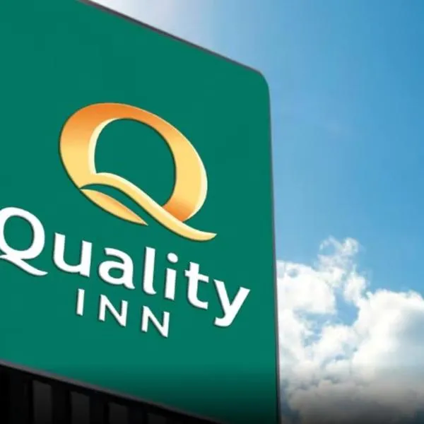 Quality Inn Petoskey, hotel di Petoskey