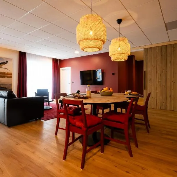 Postcard Country Apartments, hotel in Spodnji Duplek