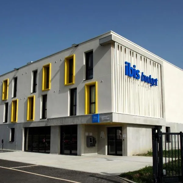 ibis budget Loudéac Vélodrome, hotel u gradu Ludeak