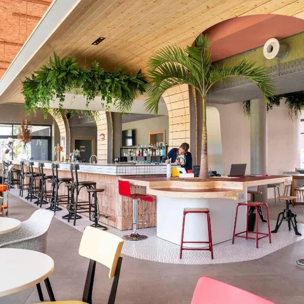 greet hotel Cernay Mulhouse, khách sạn ở Cernay