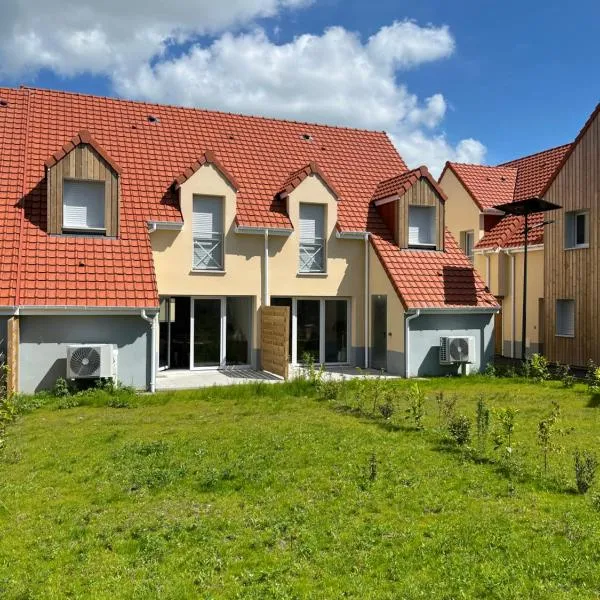 LE CROTOY MAISON DE VACANCES M09 à 5 minutes à pieds de la plage, 80m2 avec jardin,, hotel em Le Crotoy