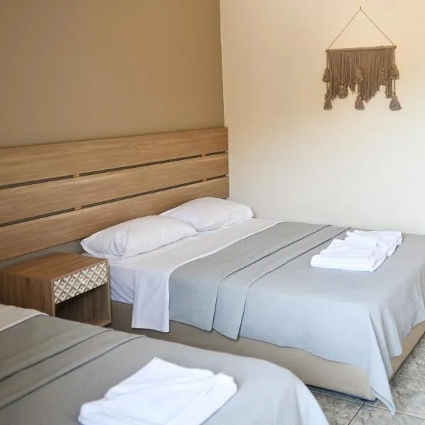 Tota Marinou, hotel em Áyioi Apóstoloi