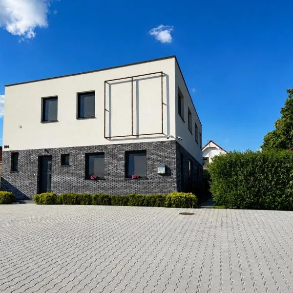 Luxury Private Apartment, hotel i Horná Potôň