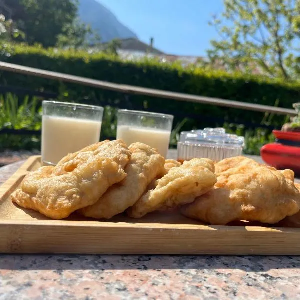 Agolli Traditional Guesthouse, hotel din Bregas