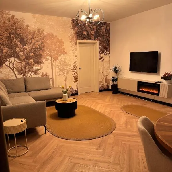 Aura Home - Livezeni Hiperbara, hotel in Livezeni