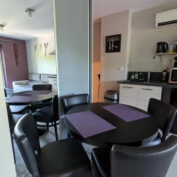Appartement climatisé central 2 chambres, hotel u gradu Bruniquel