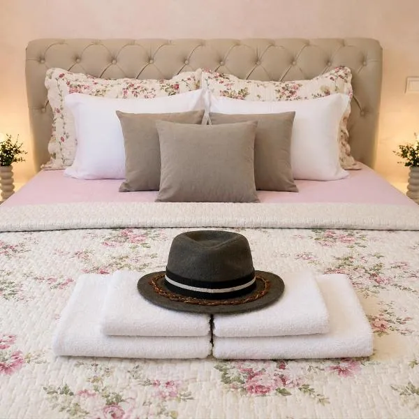 Villa Mare Apartments, hotel v Tivatu