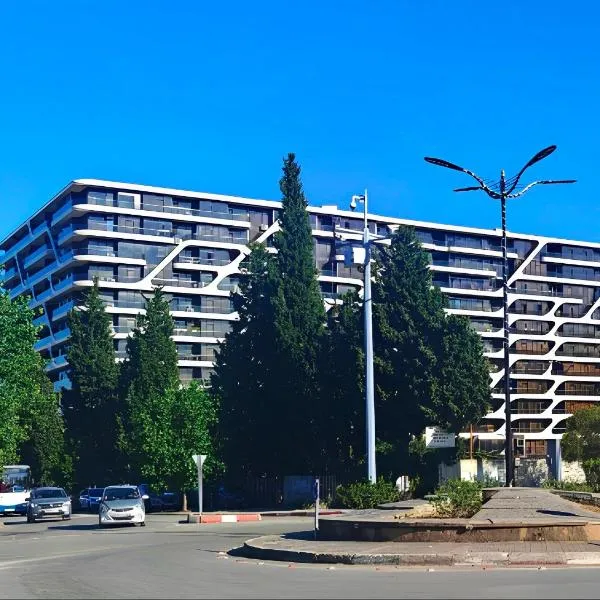 Bejaïa में, होटल Résidence nid d'abeille Béjaïa