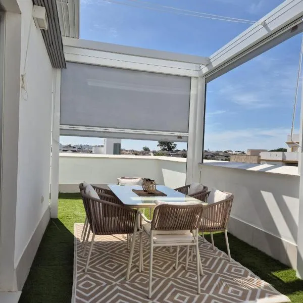 Ático Ceitil Candor, hotel a Rota