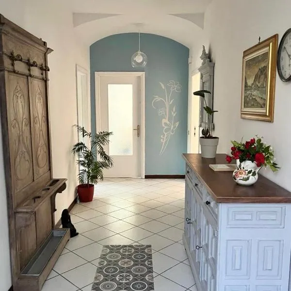 Strona में, होटल Giulia Cottage