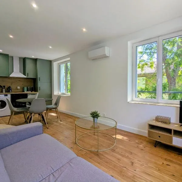 Air-conditioned apartment - two bedrooms, Hotel in Vichy