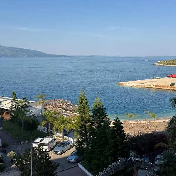 Seafront Horizon Apartments, hotel a Sarandë