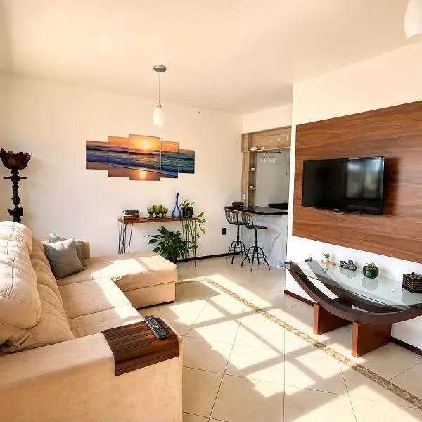 Casa Familiar, Churrasqueira, Quintal, 5 min da Praia e Aeroporto, hotel u gradu Florijanopolis