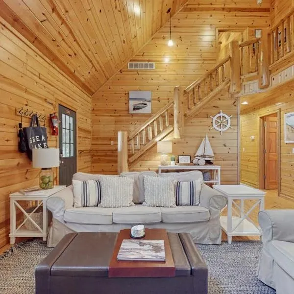 Kingfisher Cove Cabin 19, hôtel à Saugatuck