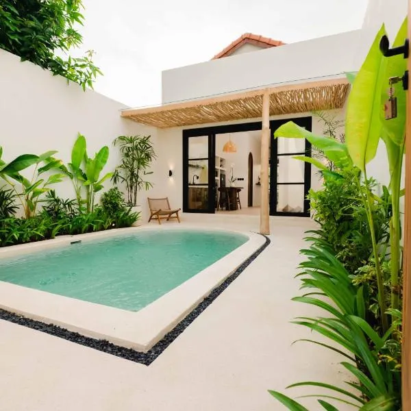 Rumah Mana Villa: Tabanan şehrinde bir otel