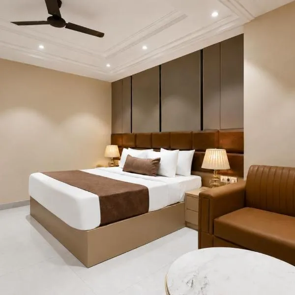 Hotel The Luxury Delhi Airport photo 2