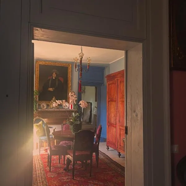 Villanovafranca में, होटल Art action room