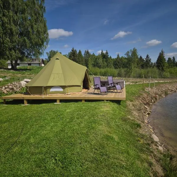 Odenlunds glamping, khách sạn ở Sparrarp