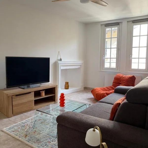 Appartement DAMPMARTIN, hotel en Uzès