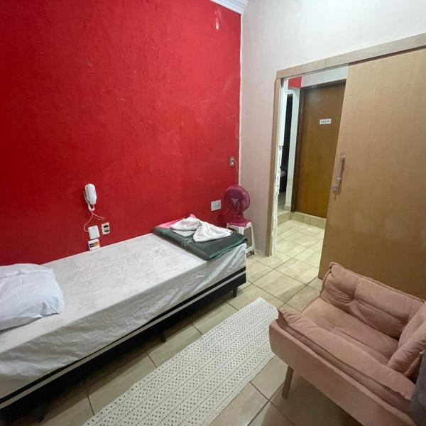 Jams Hostel - Pousada em Catalão