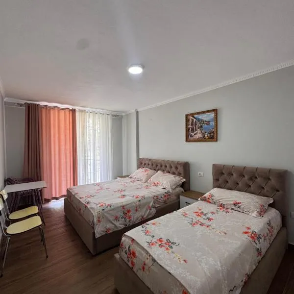 Liza's apartments 4th, hotel in Shëngjin