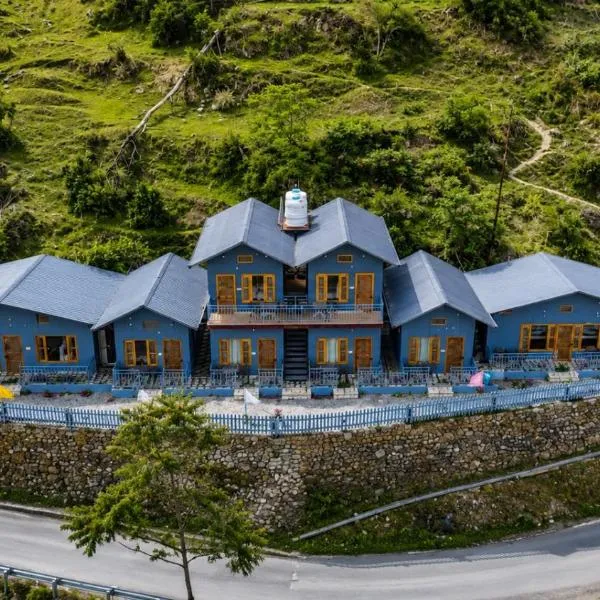 Athiti Devo Bhava, hotel en Chakrāta