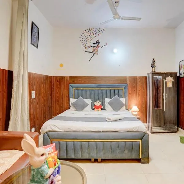 Hotel Happy home - Saket Motro, хотел в Ню Делхи
