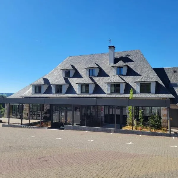Le Panoramic Garabit, hotel sa Anglards-de-Saint-Flour