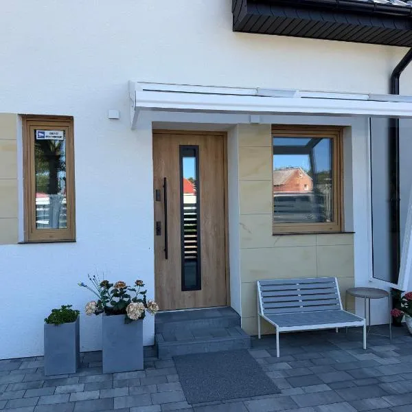 Apartamenty Dana, hotel u gradu 'Pustkowo'