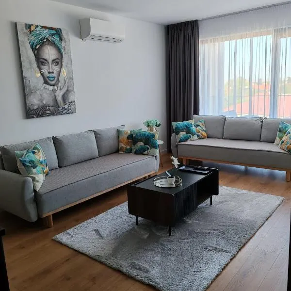 Sunny apartment208, hotel in Dunajská Streda