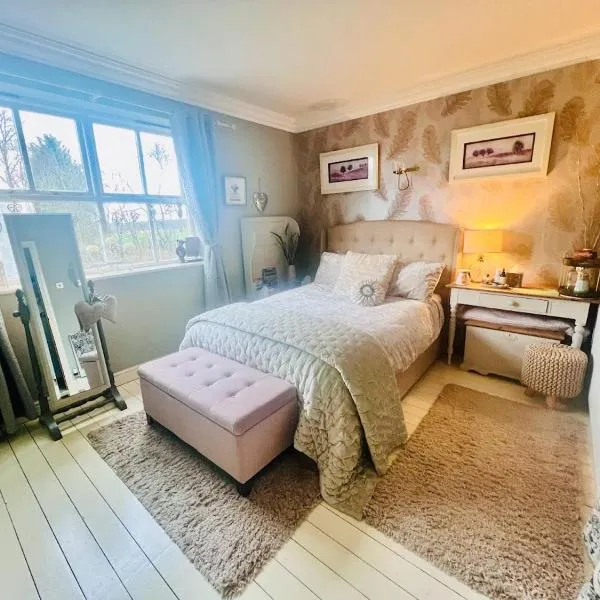 Viesnīca Village boutique retreat with cooked breakfast pilsētā Laughton