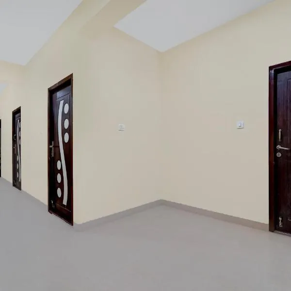 Collection O Republic Mall Coimbatore Formerly Manis Residency, hotel sa Coimbatore