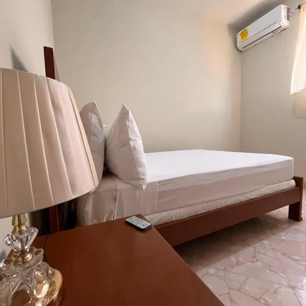 Darlouis hotel cap Haitien, viešbutis mieste Au Bery